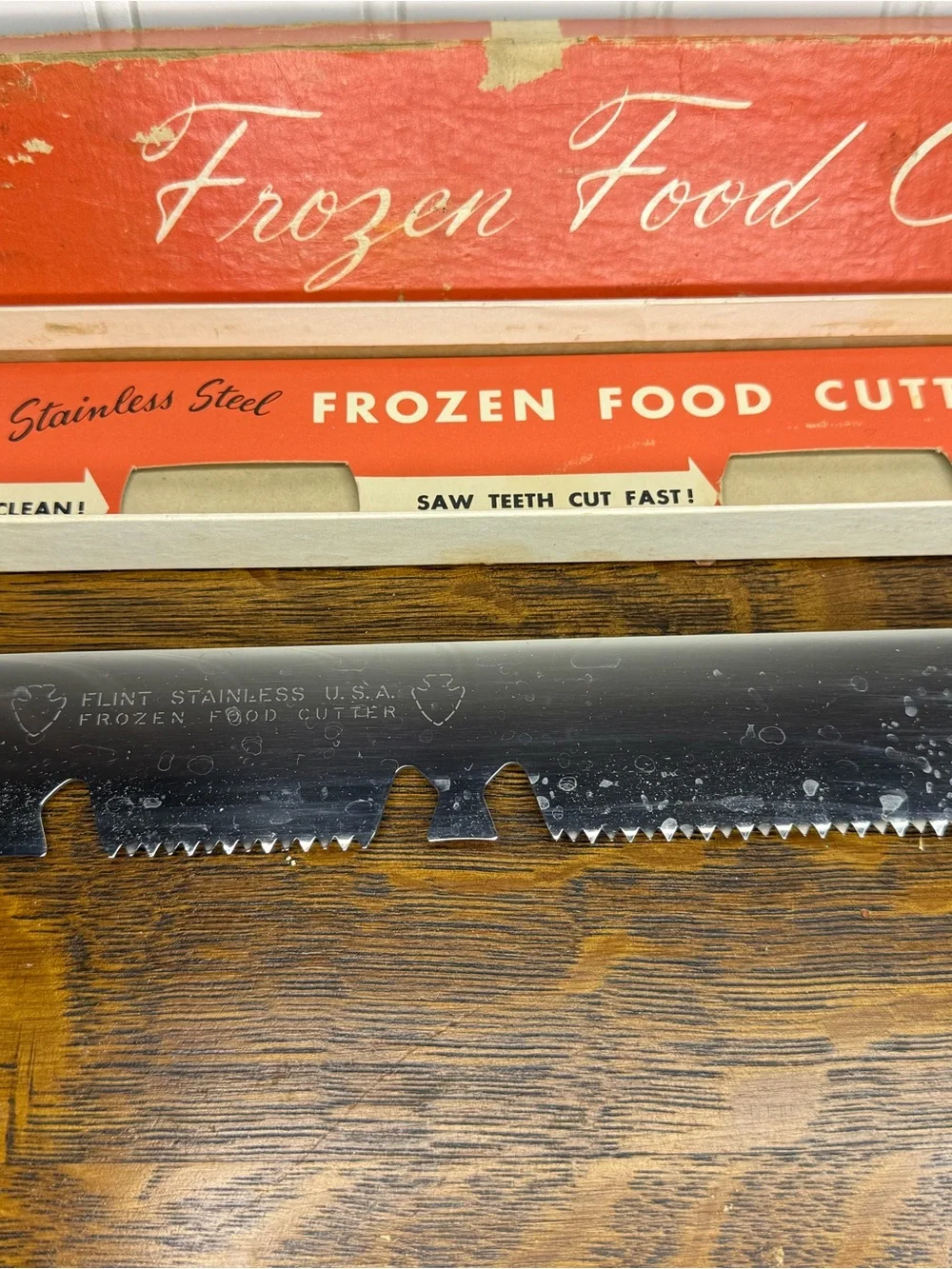 EKCO Flint Arrowhead 750-P Frozen Food Cutter Knife Serrated Stainless USA VTG